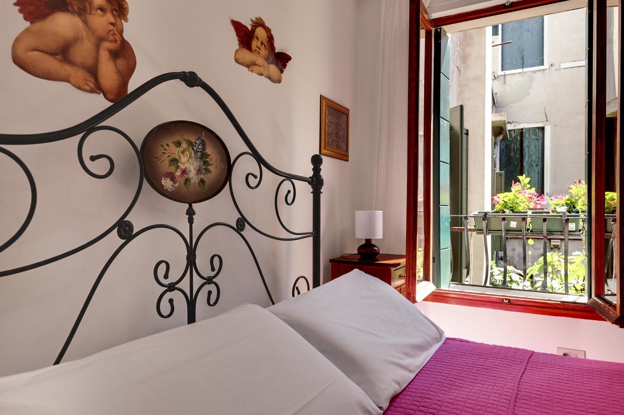 Casa Di Sara Bed & Breakfast เวนิส ภายนอก รูปภาพ