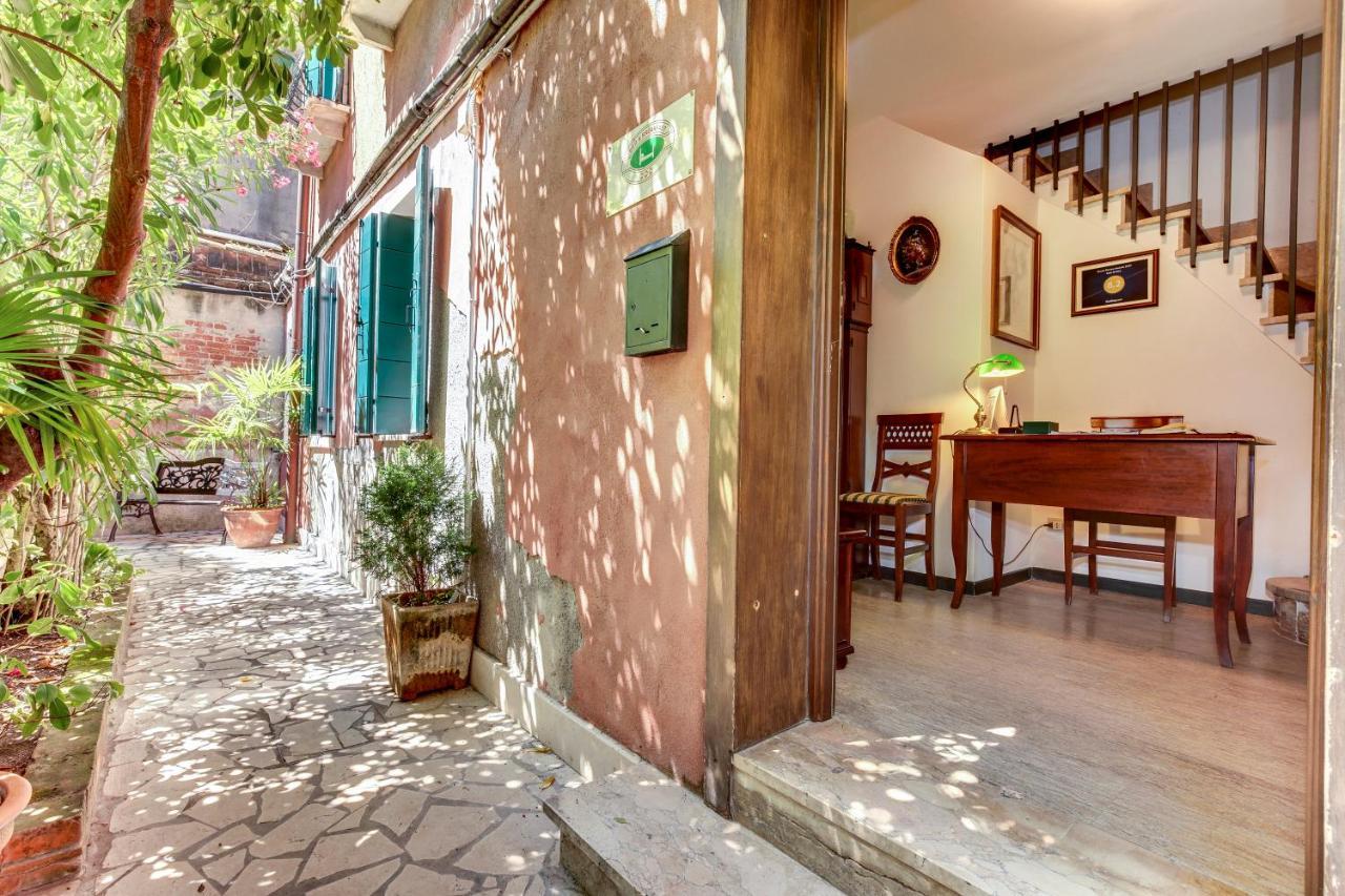 Casa Di Sara Bed & Breakfast เวนิส ภายนอก รูปภาพ